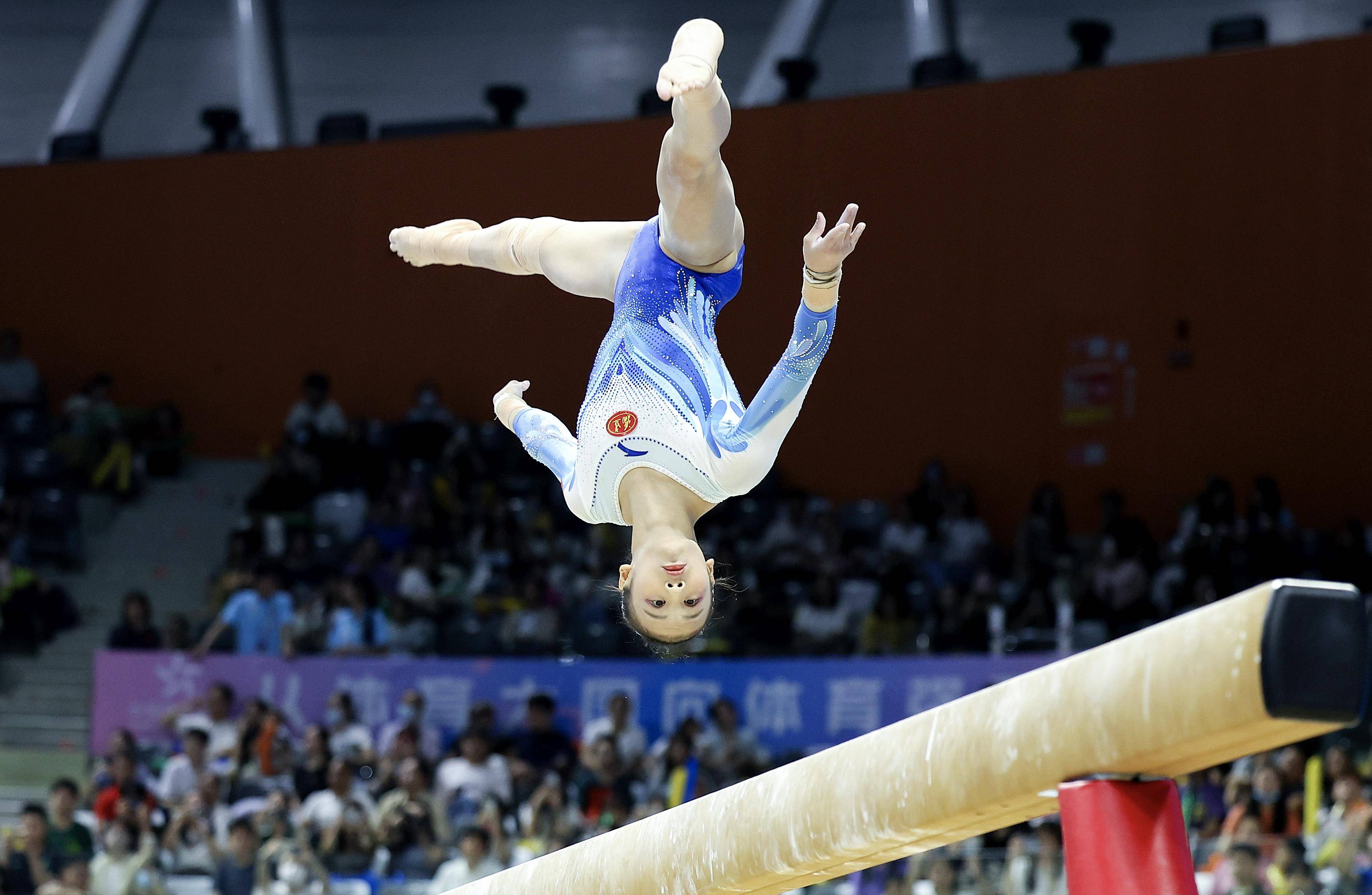 包含韩国选手夺得个人体操比赛冠军的词条