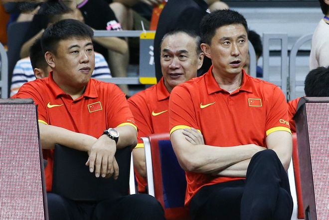 福建队士气高昂，凭借团结取得胜利的简单介绍