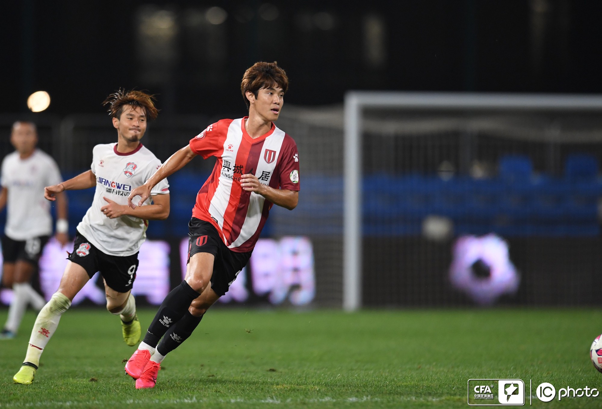 关于斑马军团大胜,继续领跑积分榜的信息 关于斑马军团大胜,继续领跑积分榜的信息