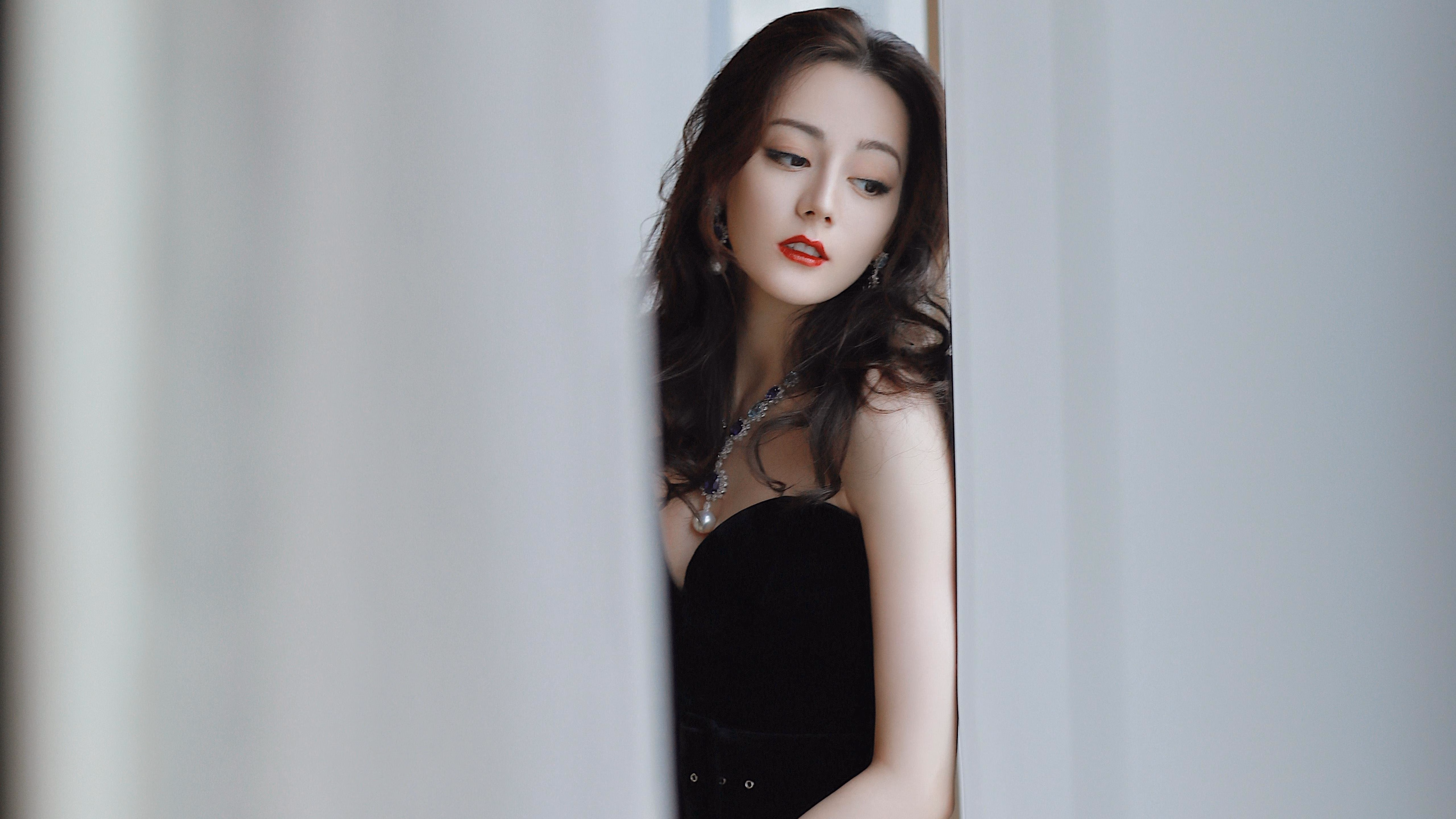 开云体育登录-时间裂缝中的舞蹈，西亚卡姆与那0.7秒的永恒