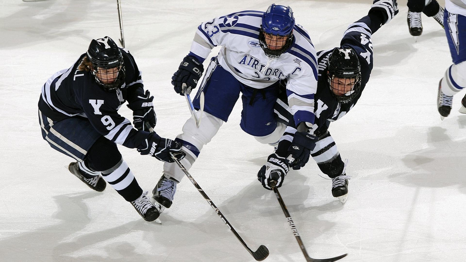 欧冠淘汰赛之夜，沉默的阿劳霍，唯一的主角