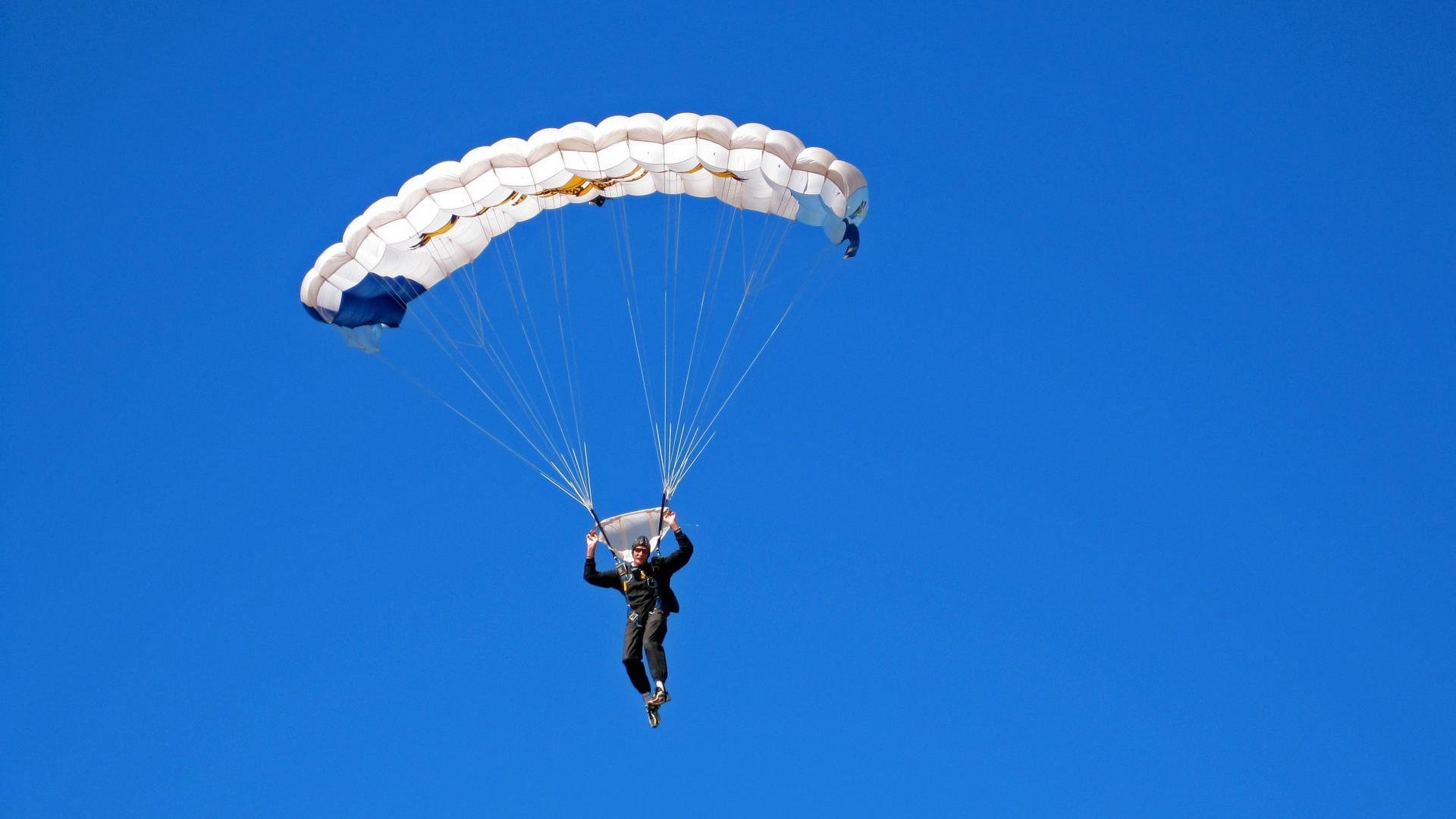 开云sport-跨时空奇缘，当拜仁遇见巴拉圭，拉什福德如何惊艳四座？