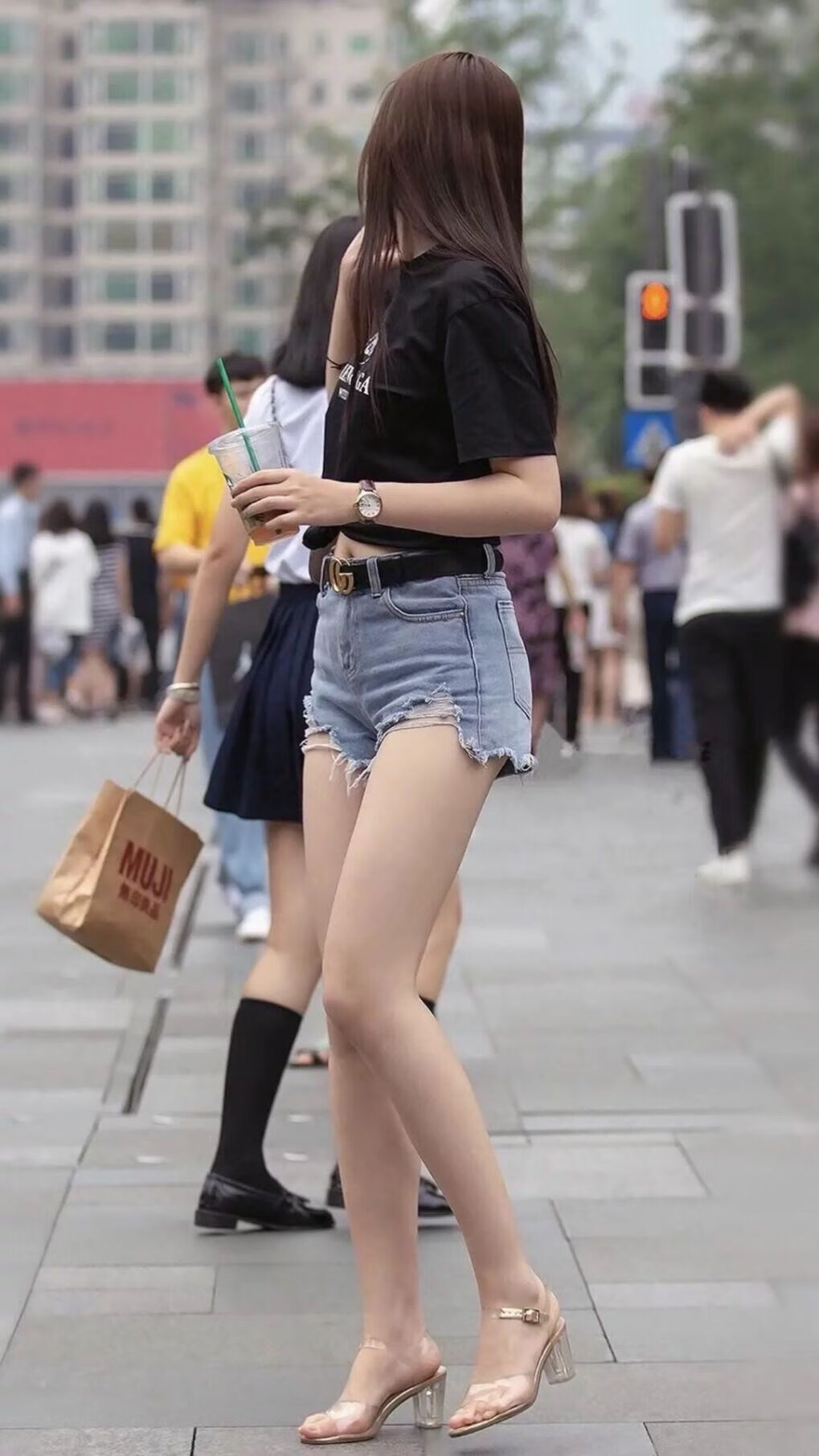 开云体育中国-季后赛生死战！英格拉姆49分助广厦险胜雄鹿，杜锋赛后透露细节